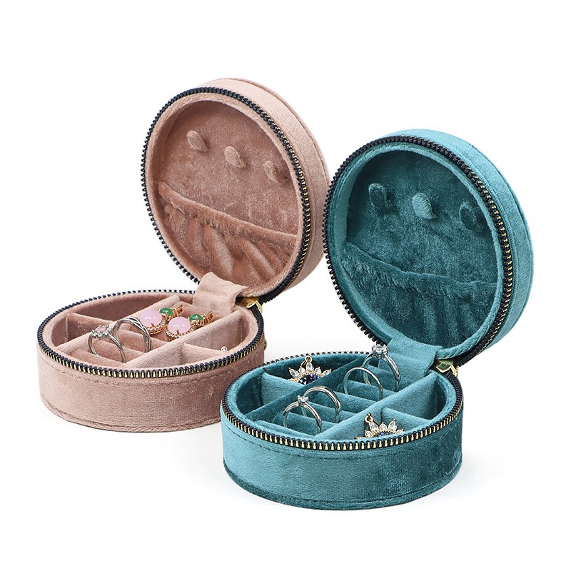 Round Diamond Velvet Travel Je - Accessories Travel Jewelry Box review and price