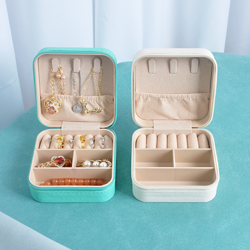 Colorful Simple Convenient Jew - Accessories Travel Jewelry Box review and price